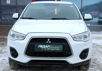 Подержанный автомобиль Mitsubishi ASX 2013 года (2 фото)