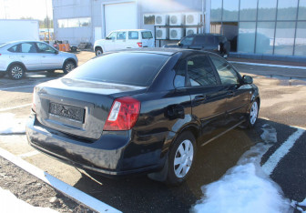 Подержанный автомобиль Chevrolet Lacetti Sedan 2008 года (7 фото)