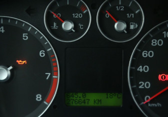 Подержанный автомобиль Ford Focus Sedan 2006 года (18 фото)