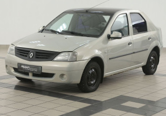 Подержанный автомобиль Renault Logan Sedan 2006 года (8 фото)