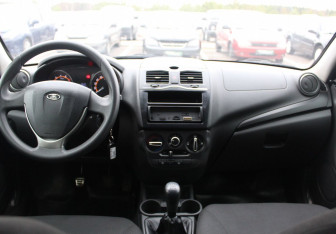 Подержанный автомобиль LADA (ВАЗ) Granta Sedan 2019 года (13 фото)