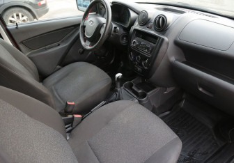 Подержанный автомобиль LADA (ВАЗ) Granta Sedan 2017 года (9 фото)