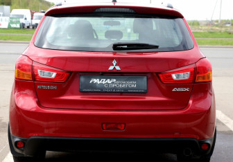 Подержанный автомобиль Mitsubishi ASX 2014 года (5 фото)