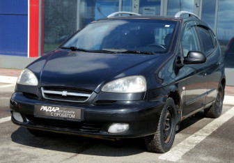 Подержанный автомобиль Chevrolet Rezzo 2007 года (3 фото)