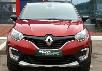 Подержанный автомобиль Renault Kaptur 2020 года (2 фото)