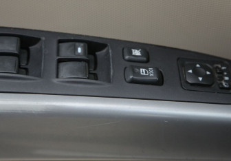 Подержанный автомобиль Mitsubishi Outlander 2010 года (16 фото)