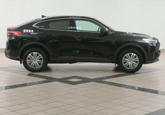 Подержанный автомобиль Haval F7x 2023 года (5 фото)