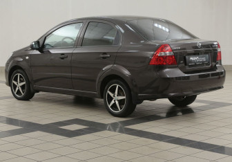 Подержанный автомобиль Ravon Nexia R3 2018 года (2 фото)