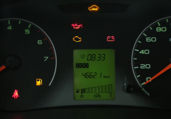 Подержанный автомобиль LADA (ВАЗ) Granta Liftback 2016 года (17 фото)