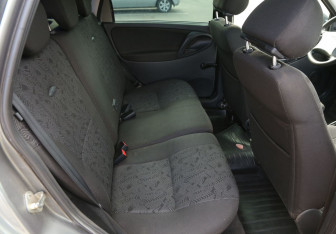Подержанный автомобиль LADA (ВАЗ) Kalina Hatchback 2011 года (11 фото)