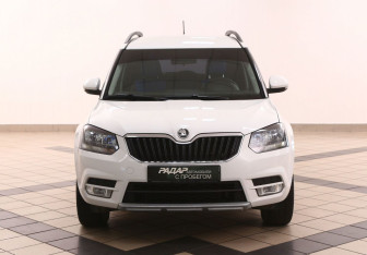 Подержанный автомобиль Skoda Yeti 2014 года (3 фото)