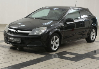 Подержанный автомобиль Opel Astra Hatchback 2008 года (8 фото)