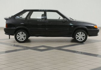 Подержанный автомобиль LADA (ВАЗ) 2114 2011 года (5 фото)