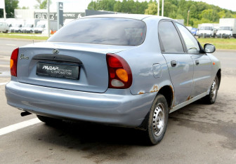 Подержанный автомобиль ЗАЗ Chance Sedan 2009 года (6 фото)