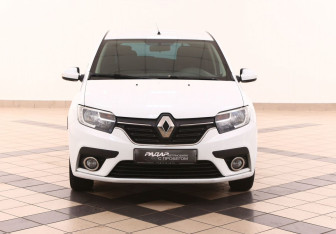 Подержанный автомобиль Renault Sandero 2020 года (3 фото)