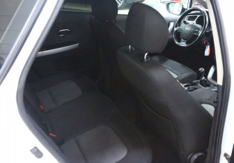 Подержанный автомобиль Kia Ceed Wagon 2014 года (7 фото)