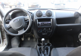 Подержанный автомобиль LADA (ВАЗ) Granta Sedan 2012 года (13 фото)