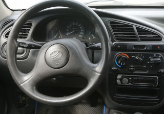 Подержанный автомобиль ЗАЗ Chance Sedan 2009 года (14 фото)