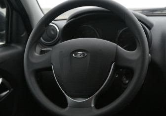 Подержанный автомобиль LADA (ВАЗ) Granta Liftback 2022 года (16 фото)