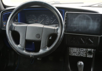 Подержанный автомобиль Volkswagen Passat Wagon 1989 года (14 фото)