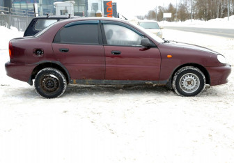 Подержанный автомобиль ЗАЗ Chance Sedan 2010 года (7 фото)