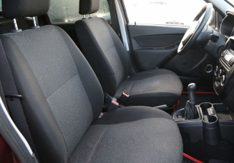 Подержанный автомобиль LADA (ВАЗ) Granta Sedan 2012 года (10 фото)