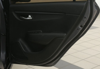 Подержанный автомобиль Kia Rio Hatchback 2021 года (12 фото)