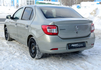 Подержанный автомобиль Renault Logan Sedan 2019 года (4 фото)