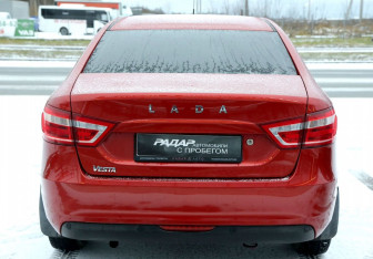 Подержанный автомобиль LADA (ВАЗ) Vesta Sedan 2016 года (5 фото)