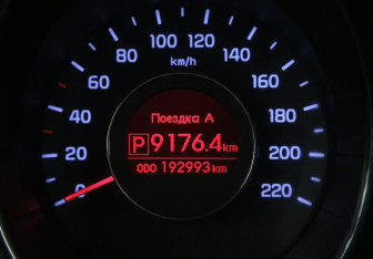 Подержанный автомобиль Kia Rio Sedan 2012 года (19 фото)