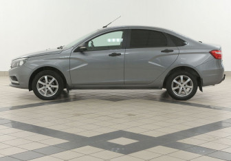 Подержанный автомобиль LADA (ВАЗ) Vesta Sedan 2016 года (7 фото)