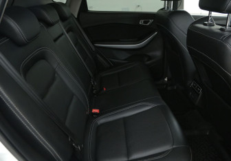 Подержанный автомобиль Chery Tiggo 7 2019 года (11 фото)