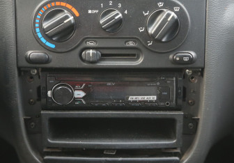 Подержанный автомобиль ЗАЗ Chance Sedan 2009 года (13 фото)