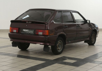 Подержанный автомобиль LADA (ВАЗ) 2114 2011 года (4 фото)