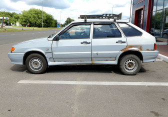 Подержанный автомобиль LADA (ВАЗ) 2114 2008 года (8 фото)