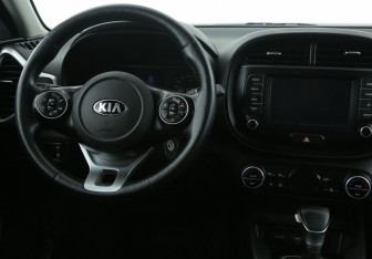 Подержанный автомобиль Kia Soul 2019 года (23 фото)
