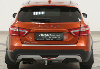 Подержанный автомобиль LADA (ВАЗ) Vesta Wagon 2020 года (3 фото)