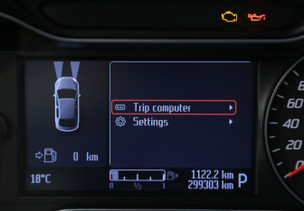 Подержанный автомобиль Ford Mondeo Sedan 2011 года (19 фото)