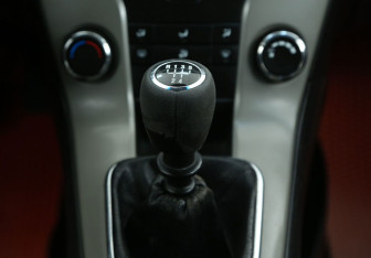 Подержанный автомобиль Chevrolet Cruze Sedan 2012 года (15 фото)