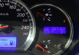 Подержанный автомобиль Nissan Teana 2008 года (20 фото)
