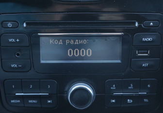 Подержанный автомобиль Renault Duster 2015 года (17 фото)