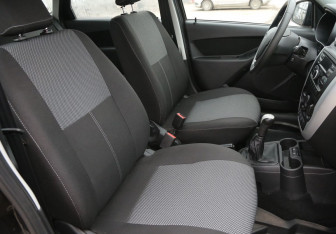 Подержанный автомобиль LADA (ВАЗ) Granta Liftback 2018 года (10 фото)