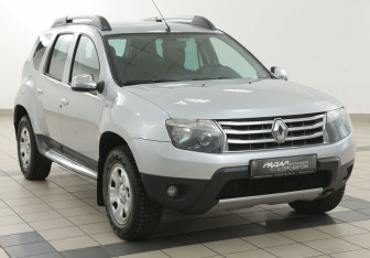Подержанный автомобиль Renault Duster 2012 года (1 фото)
