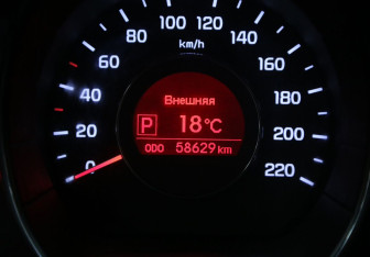 Подержанный автомобиль Kia Rio Sedan 2014 года (20 фото)