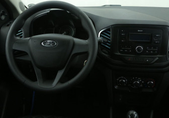 Подержанный автомобиль LADA (ВАЗ) XRAY 2018 года (14 фото)