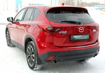 Подержанный автомобиль Mazda CX-5 2015 года (4 фото)