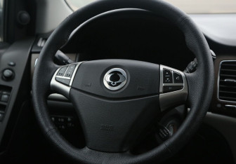 Подержанный автомобиль SsangYong Actyon 2012 года (16 фото)