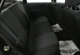 Подержанный автомобиль LADA (ВАЗ) Granta Sedan 2015 года (11 фото)