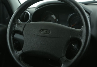 Подержанный автомобиль LADA (ВАЗ) Granta Wagon 2023 года (16 фото)