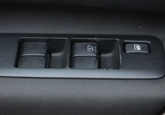 Подержанный автомобиль Nissan Qashqai 2012 года (17 фото)